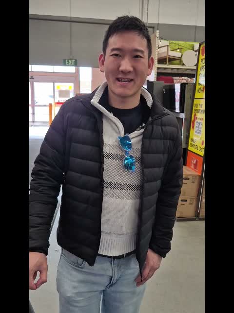 Customer testimonial video thumbnail